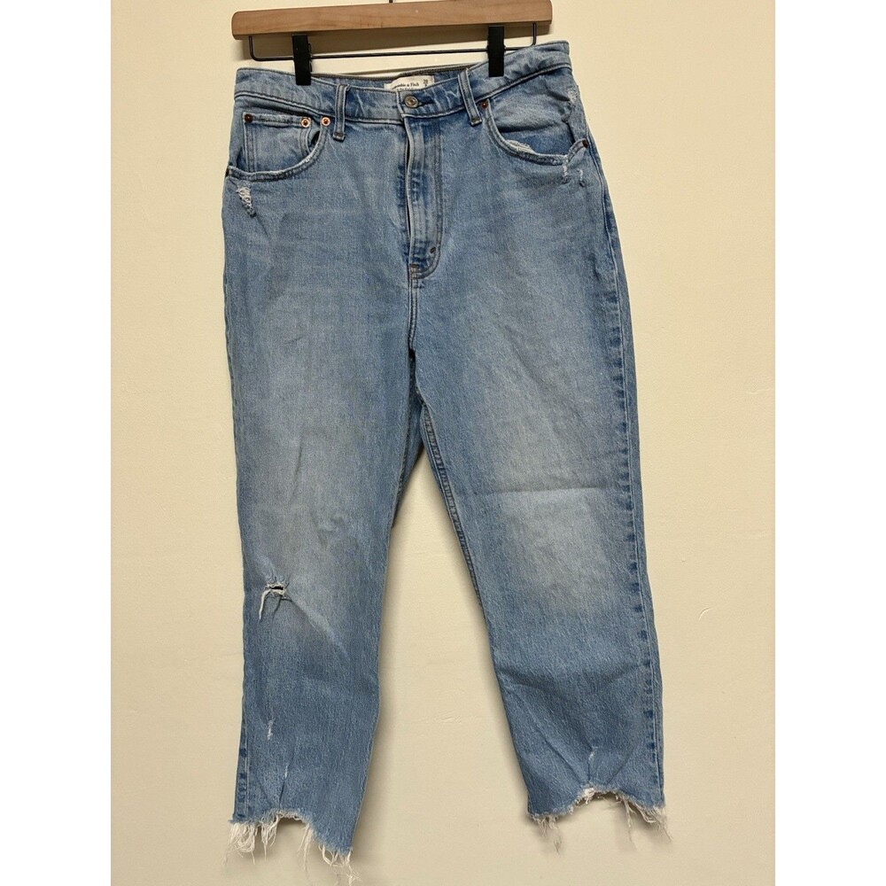 Abercrombie & Fitch Ultra High Rise Kick Flare Jean 29/8s Distressed Light Wash - Picture 1 of 14